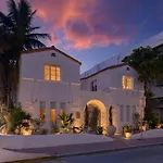 Donatella Boutique Hotel